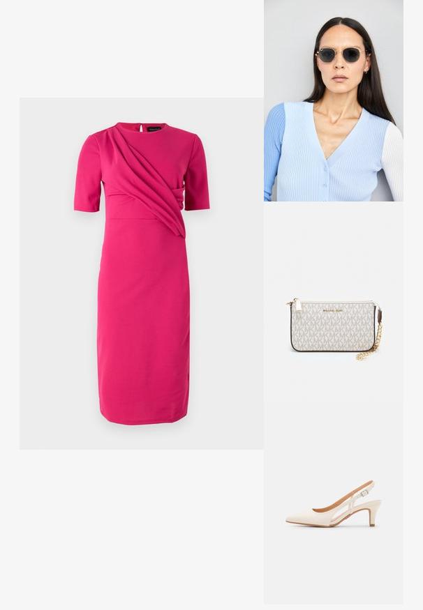 Robe fuchsia en tissu lisse, dotée de manches courtes, d'un col rond et de détails drapés sur le corsage.; Talons aiguilles blanches à bride arrière avec un bout pointu, un dessus lisse, un petit talon carré et un design avec découpes latérales et sangle réglable.; Lunettes de soleil rondes avec verres sombres et monture en or. Le modèle porte un cardigan à côtes bleu clair avec des boutons et des manches blanches contrastantes.; Porte-monnaie Michael Kors en toile enduite beige avec un motif répété de logo MK, des accessoires en or et une bandoulière en chaîne amovible.