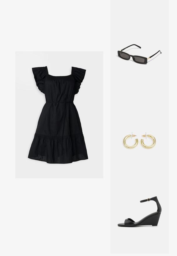 Gap Tall FLUTTER SLEEVE DRESS - Kasdienė suknelė - black; Juodos pakulnės šlepetės su lygiu, matinio odos viršumi, atvirais pirštais ir lieknu kulkšnies dirželiu su dekoratyvine sagtimi.; Juodos stačiakampės akinių nuo saulės su tamsiais lęšiais, blizgančiais plastikinių rėmų ir auksiniais akcentais ant šventyklų. Minimalistinis dizainas ir elegantiška forma.; Aukso auskarai su lygiu, blizgiu paviršiumi. Apvalus dizainas su maža užrakto dalimi ir skaidria atrama saugiam nešiojimui.