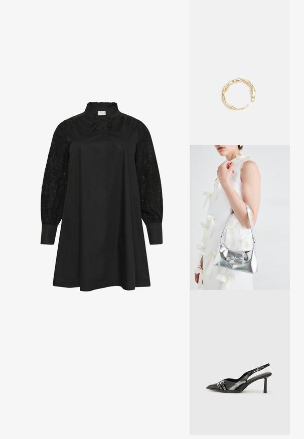 Kaffe Curve MYNTHIA - Jurk - black deep; Zwarte gepolijste leren slingback schoenen met een puntige neus, enkelbandjes met zilveren gespen en hardware, en een slanke hak.; Zilveren metallic handtas met een gestructureerde vorm, voorzien van een bovenhandvat en een strikdetail aan de voorkant. Gladde textuur, reflecterende afwerking.; Goudkleurige ring met een organisch, gedraaid ontwerp, een gladde textuur en taps toelopende uiteinden, waardoor een moderne, sculpturale uitstraling ontstaat.