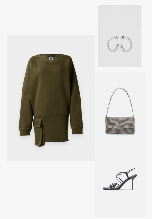 Olivinvihreä huppari, pehmeä materiaali, pyöreä pääntie, pitkät hihat, sivulle leikattu kangaskorostus, brodeerattu logotyyppi alaosassa.; Mustat korkokengät sandaalit, joissa on ohuet hihnat solmittuna, sileä neliön muotoinen varvasosa ja tyylikäs stiletto-korko.; Vaalea harmaa metallinen käsilaukku, jossa on ketjusanka. Laukku on koristeltu pienillä pyöreillä metallikoruilla ja kolmion muotoisella brändilogolla.; Hopehopeet hopehopeet hopehopeet hopehopeet, jolla on sileä, kiiltävä pinta. Pyöreä muoto, kevyt rakenne, jossa on neulakiinnitys.