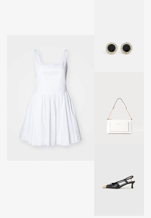 Witte jurk met een vierkante halslijn en dunne schouderbandjes. De bustier is aansluitend, leidend naar een uitlopende rok met een gladde textuur en geen zichtbare patronen.; Zwarte leren slingback schoen met een puntige neus en een gouden metallic punt. Heeft een uitgesneden ontwerp en een slanke hak met een verstelbare band.; Witte leren handtas met een textuurafwerking, voorzien van een gouden schouderhengsel en zwarte accenten. Inclusief een voorvak en ritssluiting.; DKNY INLAY STUD - Oorbellen - black/gold-coloured