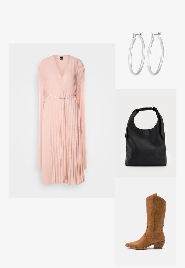 Pehmeast roosast kangast volditud kleit sügava V-kaelusega. Omab pikki varrukaid ja kitsendatud taljet koos hõbedase tooni vöödetailiga.; Kohvitooni nahast cowboy-kork, millel on terav varvas, tikitud keerised varrel ja virnastatud ploki konts. Omab tõmbeava, et seda oleks lihtne jalga panna.; Mustast nahast käekott, millel on suur avatud ülaosa ja üks õlavarras. Pehme tekstuur, minimalistlik disain, peened metalldetailid.; Hõbedased rõngaskõrvarõngad, millel on sile, läikiv viimistlus. Ümmargune kuju ja turvaline klõpsulatus. Kerge disain, sobib igapäevaseks kandmiseks.