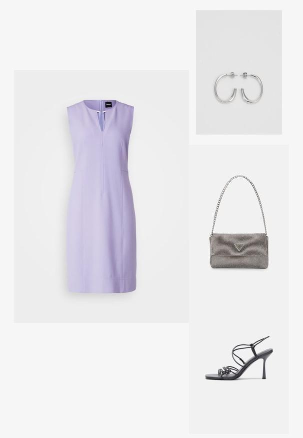 Suknja brez rokavov v svetlo vijolični barvi z zadrgo spredaj in ravnim krojem. Ima stranske žepke in subtilne šive. Gladko teksturo tkanine.; Črne visoke sandale na peto imajo tanke naramnice z vozlom, gladek kvadratni toe in eleganten stiletto peto.; Svetlo siva kovinska torbica z verižnim ročajem, okrašena z majhnimi okroglimi kovinskimi bleščicami in trikotnim logotipom blagovne znamke.; Srebrne obročaste uhane z gladko, sijočo površino. Zaobljena oblika, lahka zasnova, z zapiranjem na zatič.