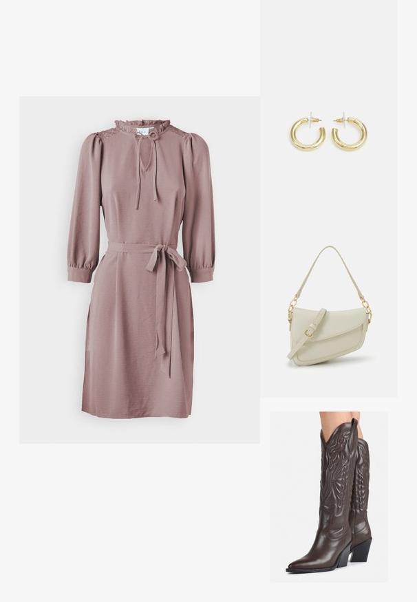 O rochie mov cu guler frumos, cu detalii de volane, cordon la gât și mâneci bufante până la trei sferturi. Include un curea din același material și un material texturat.; Bocanci de cowboy din piele maro, cu vârf ascuțit și toc pătrat, având cusături detaliate și accente ridicate pe tijă.; Geantă mică de crem cu un finisaj texturat, curea lungă și ajustabilă, accent cu lanț și închidere cu clapetă. Detalii din hardware aurie.; Cercei cercuri din aur cu un finisaj neted și strălucitor. Design circular cu un mic suport și un spate transparent pentru o purtare sigură.