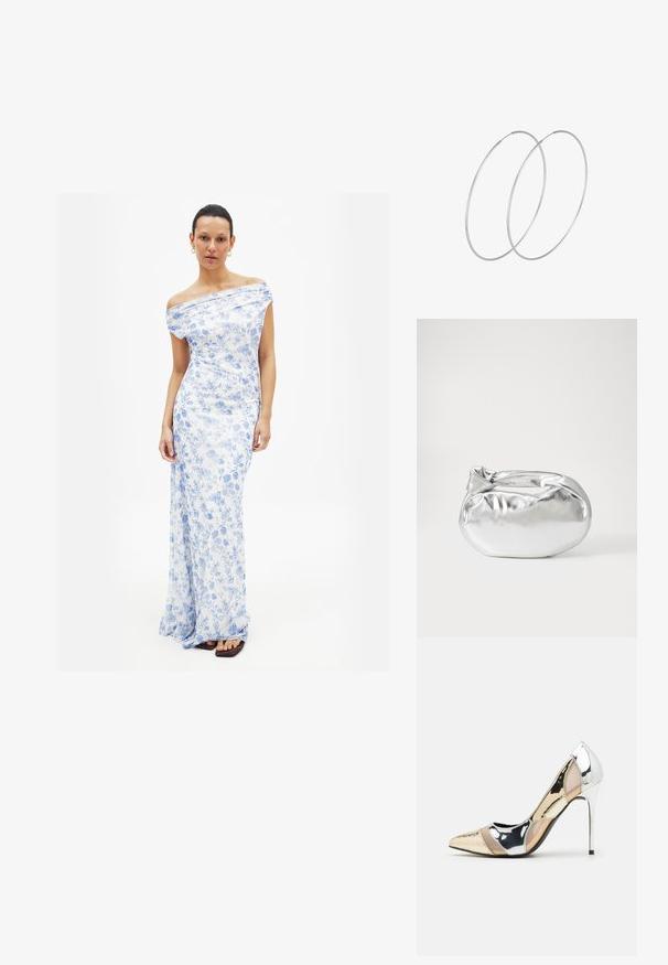 Mėlynas gėlėtasis maxi suknelė su atviru pečių kirpimu ir plazdančia medžiaga, turinti glotnų paviršių ir prigludusią siluetą.; Aštrus pirštas aukštakulnis batelis su sidabro, aukso ir nuogų spalvų deriniu. Blizgus paviršius su išpjovos dizainu, su stiletto kulnu.; Sidabrinė metalinė maišelio forma su švelnia, apvalia forma ir mazgu užveriamu viršumi. Pagaminta iš lygios dirbtinės odos medžiagos.; Sidabrinės pusmėnulio auskarai minimalistiniu dizainu. Apskritimo forma, lygus paviršius ir plonas profilis. Lengvi su poliruotu apdailu.