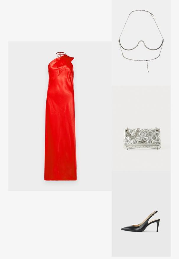 Sarkans satīna maksi kleita ar vienu plecu siksnu, asimetriskais dizains un gluda tekstūra. Iezīmējas ar saitītes detaļu ap kaklu.; Melnas ādas sandales ar augstiem papēžiem un norādītu degunu, regulējama josta un elegants stiletto papēdis, kas izceļas ar gludu apdari.; Sudraba metāla rokas soma ar ķēdes rokturi, piedāvā baudāmu struktūru, dekoratīvo šuvju un rāvējslēdzēju aizdari. Priekšpusē ir reljefa akcenti.; Cult Gaia ASHA BODY JEWELRY - Citi aksesuāri - bright shiny silver-coloured