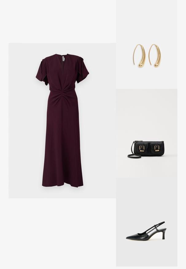 Burgunderrød maxi-kjole med korte ærmer, dyb V-hals og plisseret frontdetalje. Fremstillet af et glat, let materiale.; Sorte patent slingback hæl med spids tå, prydet med tekstureret slangeskindsmønster, justerbar rem og en kort, tekstureret blokhæl.; Sort læder crossbody taske med to frontlommer, guldspænder, lynlåslukning og en slank rem. Struktureret overflade og kompakt rektangulær form.; Guldfarvede metal hoops øreringe med en bøjet, forlænget form. Har en glat, skinnende overflade og en afrundet spids for ekstra detalje.