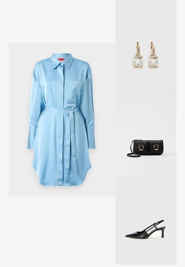 Rochie din satin albastru deschis, cu guler, buzunar pe piept, mâneci lungi și o curea asortată în talie. Design cu hem curbat.; Pantofi cu toc slingback negri din patent, cu vârf ascuțit, cu imprimeu de șarpe texturat, curea ajustabilă și toc scurt texturat.; Geantă neagră din piele, tip crossbody, cu două buzunare frontale, catarame aurii, închidere cu fermoar și o curea subțire. Suprafață texturată și formă rectangulară compactă.; Cercei aurii care prezintă un cristal clar, rectangular, suspendat sub un rând de accente mici, rotunde, clare. Design elegant și modern.
