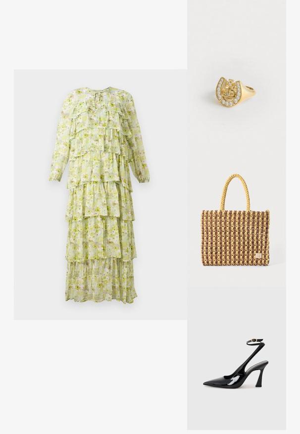 Maxi haljina s višeslojnim krojem od lagane tkanine, ukrašena cvjetnim uzorcima u nijansama zelene i žute, dugim rukavima i okruglim izrezom.; Crne lakirane slingback cipele s visokom potpeticom, u obliku špice, s podesivim remenom oko gležnja i umjerenom blok-potpeticom. Glatka tekstura s sjajnim završetkom.; Tkanirana torba u smeđoj i žutoj boji, s pravokutnim oblikom, dvije ručke i teksturiranom površinom s vidljivim šavovima i oznakom brenda.; Zlatni prsten s dizajnom krune unutar potkove, ukrašen malim prozirnim draguljima, na bijeloj pozadini.