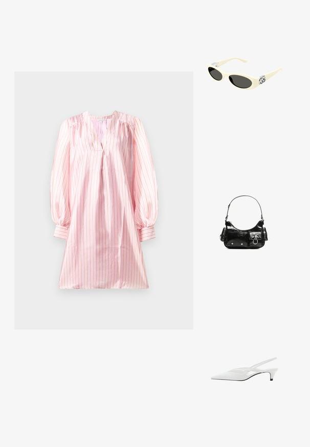 Svijetloružičasta haljina s vertikalnim bijelim i koraljnim prugama, s V-izrezom i napuhanim dugim rukavima. Glatka, satenasta tekstura.; Bijela slingback potpetica s oštrom punta, koja ima glatki gornji dio, suptilne izreze i nisku blok potpeticu. Crna potplata naglašava dizajn.; Smeđe naočale sa ovalnim sočivima, crnim tonom i metalnim logotipom na sljepoočnicama. Glatka tekstura, mačkasti oblik.; Crna patentna kožna torba s zakrivljenim oblikom, jednim remenom za rame, prednjim džepovima i akcentima od srebrnog tona.