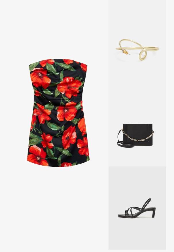 Crna haljina bez naramenica s crvenim cvjetnim uzorkom, koja sadrži velike makove i zelene listove, teksturirani materijal s naboranim detaljima.; Crne sandale s trakama, kvadratnim prstom i niskom blok petom. Ima više tankih trakica i podesivu trakicu oko gležnja. Izrađene su od glatke kože.; Crna kožna torba preko tijela s glatkom teksturom, pravokutnim oblikom i metalnim lancem na prednjoj strani. Uključena je podesiva naramenica.; Zlatna metalna narukvica s fluidnim, zavojitim dizajnom. Sadrži mali, istaknuti srebrni akcent na jednom kraju.
