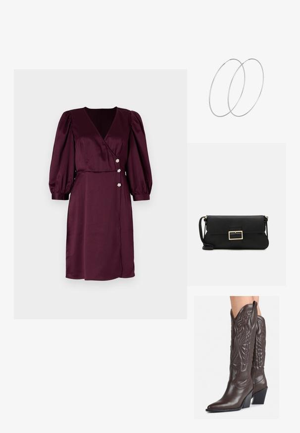 Burgundska obleka s povojem iz satena z globokim V-izrezom, napihnjenimi rokavi in tremi cvetnimi gumbi v pasu. Gladka tekstura, do kolen.; Rjave usnjene kavbojske čevlje z ostrim nosom in blok peto, ki vsebujejo podrobno šivanje in dvignjene dodatke na zgornjem delu.; Črna usnjena torbica na preklop z zlato kovinsko zaponko. Vključuje črn trak in eleganten, minimalističen dizajn.; Srebrne uhane v obliki obroča z minimalističnim dizajnom. Krožna oblika, gladka tekstura in tanek profil. Lahki s poliranim zaključkom.