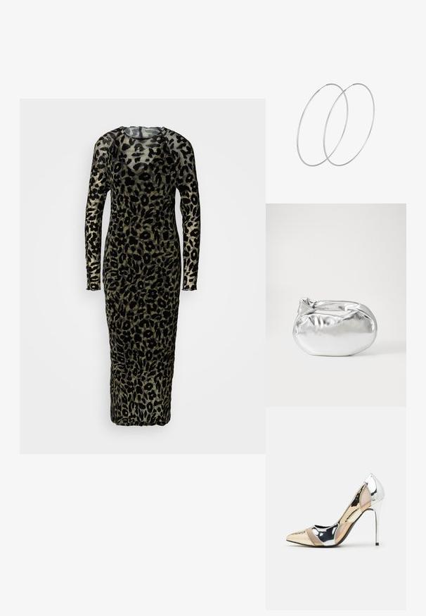 Langærmet, tætsiddende kjole lavet af gennemsigtigt stof med et sort leopardprint på en dæmpet grøn baggrund. Gulvlængde design.; Spidse højhælede sko med et farveskema i sølv, guld og nude. Blank finish med udskæringsdesign, der har en stilletto hæl.; Sølvmetallic pose med en blød, rund form og en knyttet lukning foroven. Fremstillet af glat faux lædermateriale.; Sølvøreringe med et minimalistisk design. Cirkulær form, glat tekstur og tynd profil. Letvægtige med en poleret overflade.