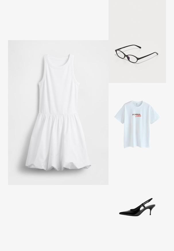 Hvid tanktopkjole med en tætsiddende overdel og et samlet, flydende skørt. Fremstillet af blødt bomuldsstof med ribbet struktur.; Hvid bomulds t-shirt med teksten "PUMPKIN Latte" trykt i brun og rød. Enkel rund halsudskæring og korte æermer, afslappet pasform.; Sorte patentlæder slingback-pumper med spids tå, åbne sideudskæringer, slank hæl og justerbar ankelrem.; Sorte plastiske briller med oval form, der har klare linser og en lilla accent på venstre linse. Elegant, minimalistisk design.; Hvid syntetisk håndtaske med en trekantet form, flad forsideklap og sløjfedetalje, justerbar strop, glat tekstur og minimalistisk design.