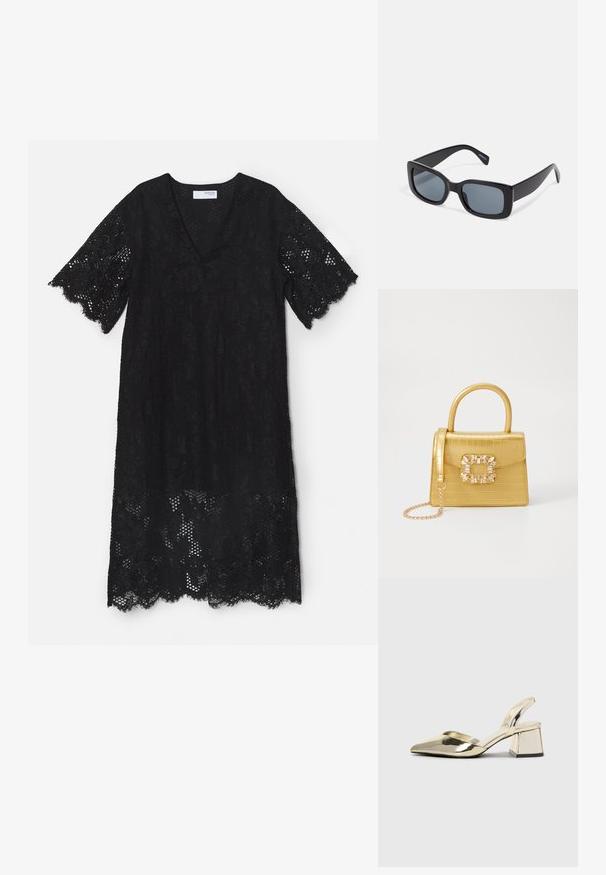 Fekete csipke ruha V-nyakkal és rövid ujjakkal, fodros szegéllyel és bonyolult virágmintákkal az anyagban.; Arany, fémből készült slingback sarkú cipők hegyes orral és vastag sarokkal. Simaság, minimalista design és keskeny pánt jellemzi.; Fekete, téglalap alakú napszemüveg sötétített lencsékkel, vastag műanyag kerettel és széles templomokkal. Simább felület és szögletes dizájn.; Sárga műbőr krokodil mintás kézitáska strukturált kialakítással, felső fogantyúval, leválasztható lánccal és díszes kristály díszítéssel a záron.