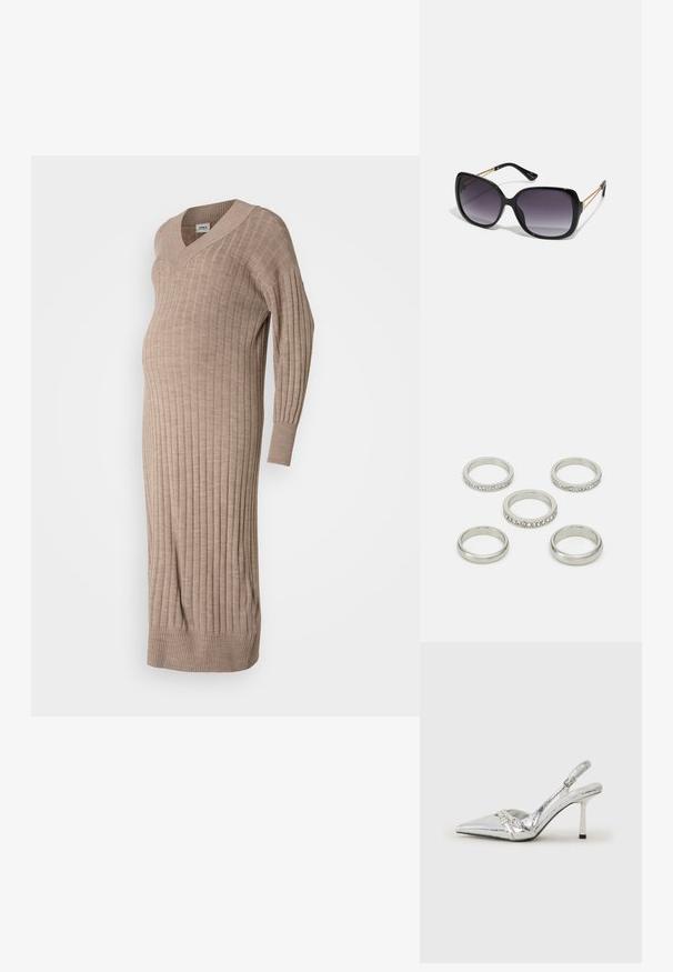 Strikket gravidkjole i beige med V-hals, lange ermer, ribbestrikket tekstur og en avslappet passform som er designet for komfort under graviditeten.; Sølv slingback høyhelte sko med spiss tå, metallisk finish, to dekorative stropper, og en slank hæl med svart tupp.; Sorte oversized solbriller med gradient linser, tykke rammer og detaljering med gulltonekjede på tempelarmene.; Sett med fem sølvringer i forskjellige design, inkludert én med en rad av klare steiner. Glatt og reflekterende metallfinish.