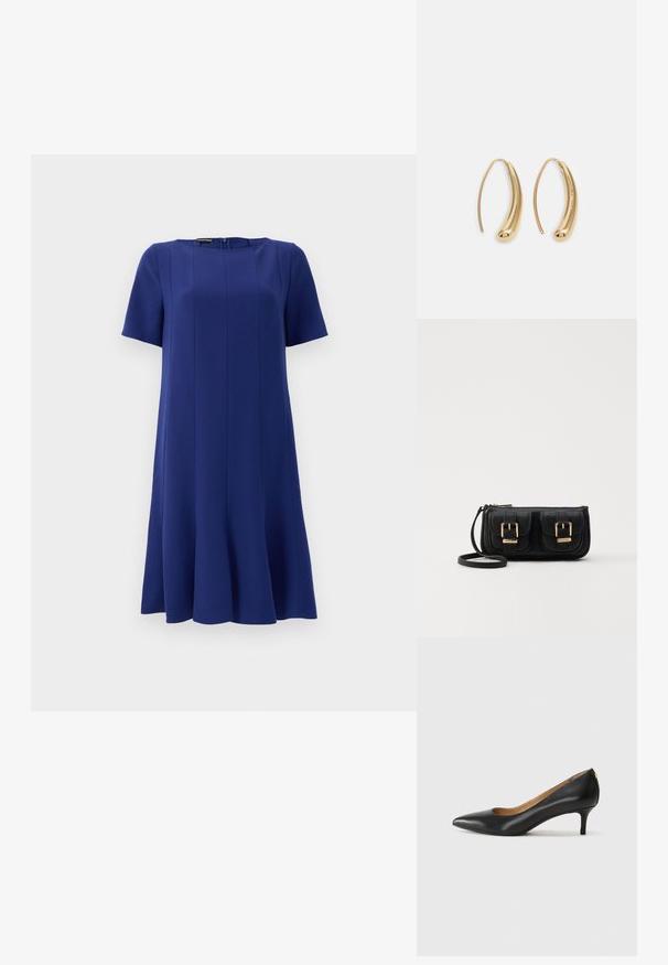 Kurzärmliges A-Linien-Kleid aus tiefblauem Stoff, mit rundem Ausschnitt und dezenten Nahtdetails für eine strukturierte Silhouette.; Schwarzer Lederpumps mit spitzem Zehenbereich, niedrigem Absatz und glatter Textur. Verfügt über eine leichte Öffnung an der Vorderseite und minimale Beschläge an der Rückseite.; Schwarze Leder-Umhängetasche mit zwei vorderen Taschen, goldenen Schnallen, Reißverschluss und einem schmalen Tragegurt. Texturierte Oberfläche und kompakte rechteckige Form.; Goldfarbene Metall-Hoops mit einer geschwungenen, länglichen Form. Sie verfügen über eine glatte, glänzende Oberfläche und eine abgerundete Spitze für zusätzliche Details.