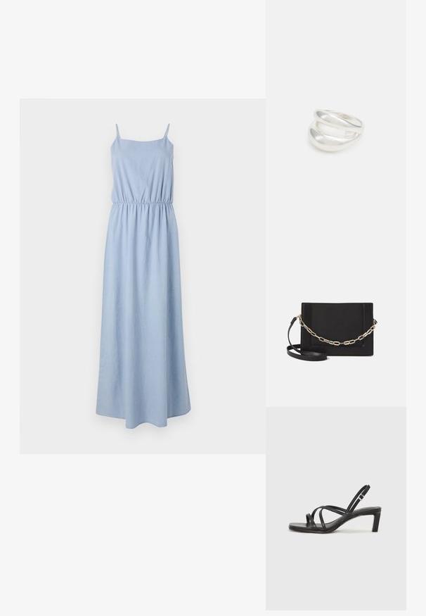 Svetlomodré maxi šaty s tenkými ramienkami, elastickým pásom a hladkou textúrou. Dĺžka po zem s jednoduchým, minimalistickým štýlom.; Čierne sandále na vysokom podpätku so štvorcovou špičkou a nízkym blokovým podpätkom. Obsahujú viacero tenkých popruhov a nastaviteľný členkový popruh. Vyrobené z hladkej kože.; Čierna kožená crossbody taška s hladkou textúrou, obdĺžnikovým tvarom a kovovým reťazovým detailom na prednej strane. Súčasťou je nastaviteľný popruh.; Strieborný prsteň s dvojitým pásikom s hladkým, lesklým povrchom. Má plynulý, zakrivený dizajn s prekryvajúcimi sa časťami pre moderný vzhľad.