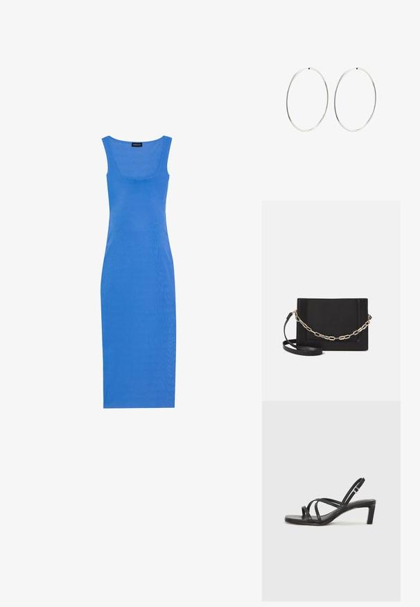 Sininen, ribattu midi-mekko, jossa on tiukka siluetti, neliömäinen pääntie ja leveät olkaimet. Valmistettu pehmeästä, venyvästä materiaalista.; Mustat hihnalligat, joissa on neliön muotoinen kärki ja matala lohkokorko. Ominaisuuksiin kuuluu useita ohuita hihnoja ja säädettävä nilkkahihna. Valmistettu sileästä nahasta.; Musta nahkainen olkalaukku, jossa on sileä pinta, suorakulmainen muoto ja metalliketju yksityiskohtana edessä. Mukana säädettävä hihna.; Hope hopeita hopeita, joissa on sileä, pyöreä muoto ja kiiltävä pinta. Ne ovat ohuita ja kevyitä, ja niissä on yksinkertainen lukitus.