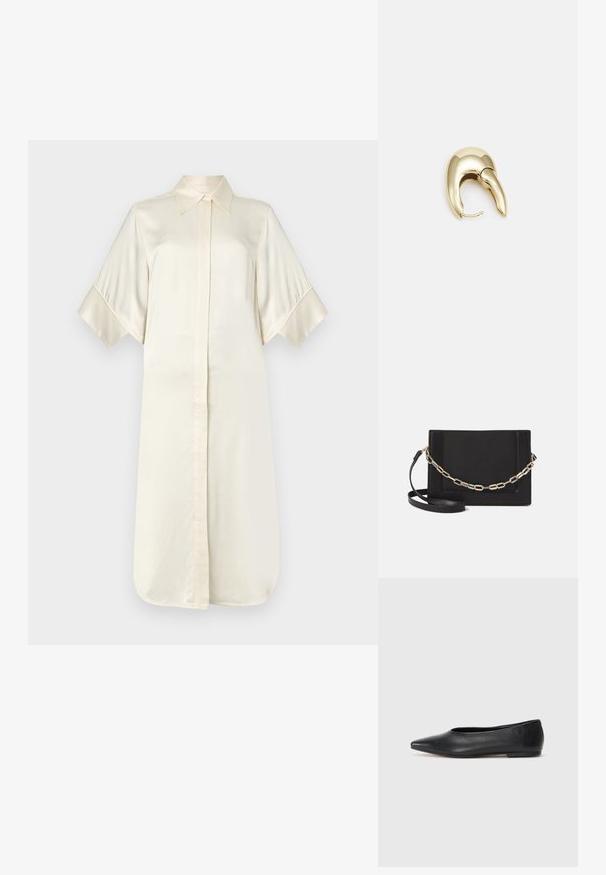 Elfenben silke skjortekjole med klassisk krage, korte vide ærmer og knaplukning foran, med en glat, blank tekstur.; Sorte lærballerina med spiss tå, minimalistisk design, glatt tekstur, lav hæl uten synlig metall eller dekorasjoner.; Svart lær crossbody-veske med glatt tekstur, rektangulær form og metallkjede detaljer på framsiden. Justerbar stroppe inkludert.; Gullfarget metalløredobber med et elegant, buet design. Har en karakteristisk spiss form, polert overflate og hengsel-lukking.