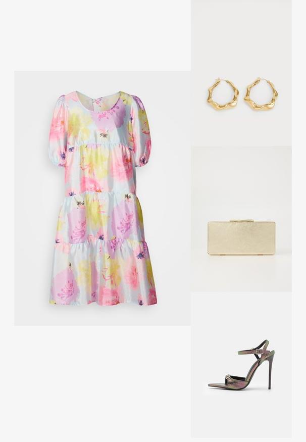 Rochie florală cu flori în nuanțe de roz pal, galben și violet pe un fundal bleu deschis. Mâneci tip puff și design cu fustă în straturi.; Sandal cu toc înalt, cu un imprimeu texturat în culori multiple ce imită pielea de șarpe. Dispune de curele ajustabile pentru glezne și un design cu vârful ascuțit.; Plică de mână aurie cu un finisaj metalic neted, formă rectangulară și un sistem de închidere simplu. Fără modele sau decorațiuni vizibile.; Cercei din aur în formă de inel cu un design ondulat și texturat. Au un mecanism de închidere din fir subțire și o suprafață lustruită, reflectorizantă.