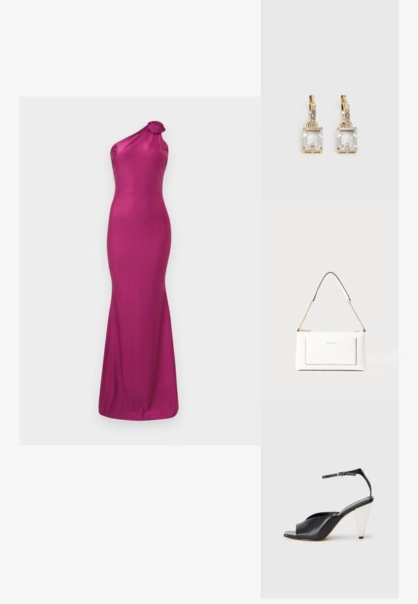 Fuksija, večernja haljina s jednim ramenom od glatkog, sjajnog materijala. Ima cvjetni čvor kao detalj na ramenu i usku siluetu sirene.; Crne kožne sandale s visokim potpeticama, otvorenim prstima, asimetričnim dizajnom, remenom oko članka i metalnom konusnom potpeticom. Glatka tekstura kroz cijelu cipele.; Bijela kožna torba s teksturiranim završetkom, koja ima zlatni lančić i crne akcentne detalje. Uključuje prednji džep i zatvaranje na patentni zatvarač.; Zlatne naušnice s pravokutnim, prozirnim kristalom koji visi ispod niza malih, okruglih prozirnih akcenata. Elegantni, moderni dizajn.