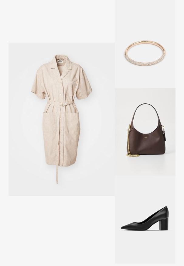 Striped beige skjortekjole med korte ermer, knappelukking foran, belte i livet og store sidelommer. Teksturert stoff.; Sorte lærpumper med spiss tå og kraftig kvadratisk hæl. Glatt tekstur, enkelt design, passende for formelle anledninger.; COACH BROOKLYN SHOULDER BAG 23 - Håndveske - maple; Roségull armring med et buet design, prydet med en rad av glitrende klare krystaller langs den ene siden for ekstra detaljer.