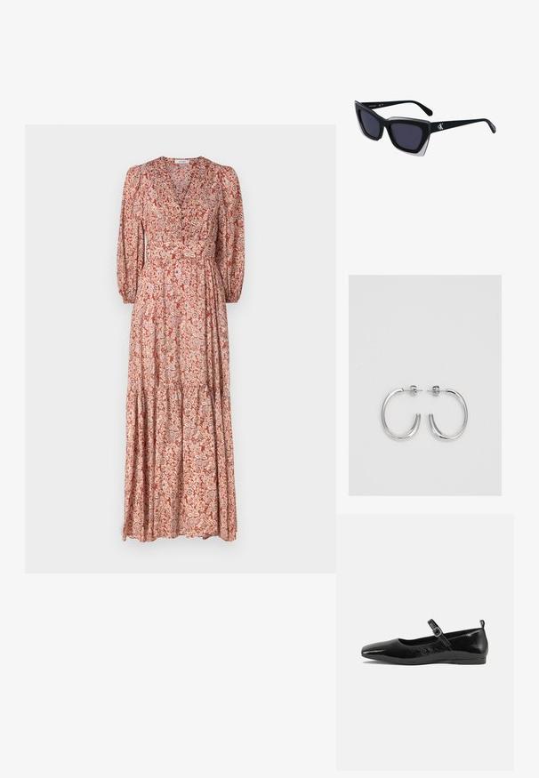 Rochie maxi cu decolteu adânc în V, mâneci bufante lungi și fustă în straturi. Confecționată dintr-un material ușor, cu un model floral în tonuri calde.; Pantofii plata din piele patentată neagră, cu vârf ascuțit, curea la gleznă cu cataramă și o textură netedă, strălucitoare. Toc jos pentru confort.; Ochelari de soare supradimensionați, negri, cu o formă geometrică, având lentile întunecate și un detaliu gri contrastant pe ramă. Logo pe braț.; Cercei rotunzi din argint cu un finisaj neted și strălucitor. Design ușor, având o formă rotundă și închidere cu tijă.
