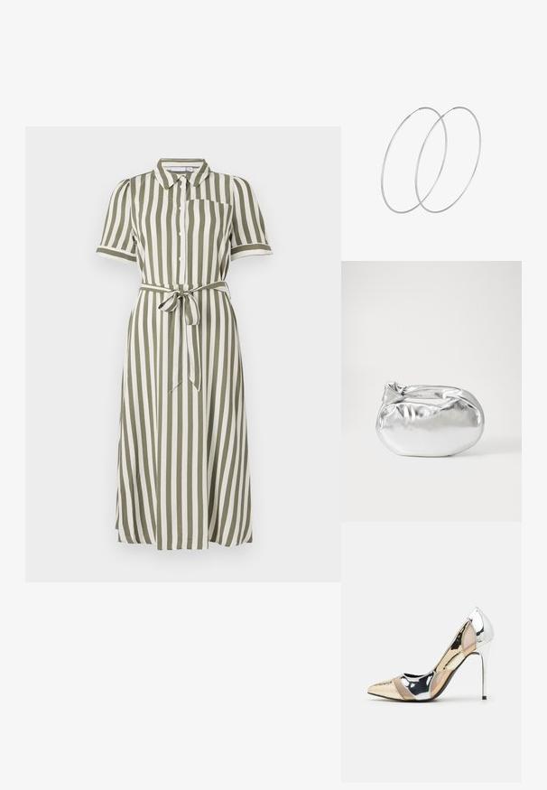 Grün-weiß gestreiftes Midi-Kleid mit kurzen Ärmeln, Knopfverschluss vorne und gebundenem Taillenband. Verfügt über einen Kragen und eine Brusttasche.; Spitz zulaufender High-Heel-Schuh in einer Farbgestaltung aus Silber, Gold und Nude. Glänzende Oberfläche mit Ausschnittdesign und stiletto Absatz.; Silberne metallic Pouch-Tasche mit einer sanften, abgerundeten Form und einem geknoteten Verschluss oben. Hergestellt aus glattem Kunstleder.; Silberne Creolen mit minimalistischem Design. Rundform, glatte Oberfläche und dünnes Profil. Leichtgewichtig mit hochglänzender Oberfläche.