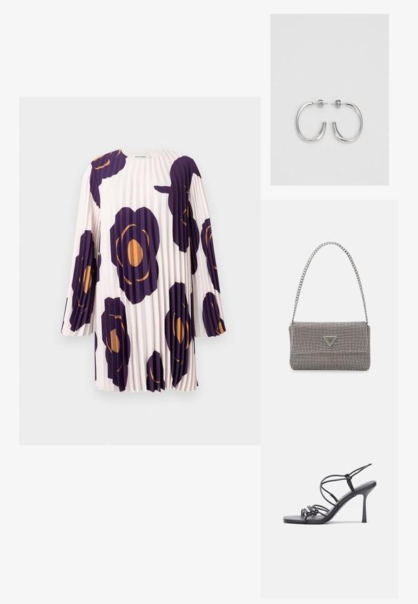 Šaty s plisovanými dlhými rukávmi s veľkými fialovými a oranžovými kvetinovými vzormi na svetloružovom pozadí, označené značkou Marimekko.; Čierne sandále na vysokom podpätku majú tenké remienky s uzlovým dizajnom, hladký štvorcový špičku a elegantný stiletto podpätok.; Svetlošedá metalická kabelka s reťazovým popruhom, ozdobená malými kruhovými kovovými štítkami a trojuholníkovým logom značky.; Strieborné kruhové náušnice s hladkým a lesklým povrchom. Okrúhly tvar, ľahký dizajn, s uzáverom na kolík.