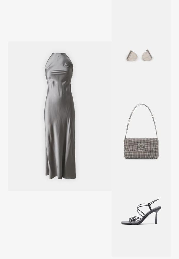 Satin srebrna halter haljina s prilagođenim tijelom, lepršavom suknjom do poda, glatkom teksturom i minimalističkim dizajnom.; Crne sandale na visokoj potpetici imaju tanke trake s čvorastim dizajnom, glatki kvadratni vrh i elegantnu stiletto petu.; Svijetlosivi metalik ruksač s lancem, ukrašen malim okruglim metalnim zakovicama i trokutastim logotipom marke.; Srebrne metalne naušnice s glatkim, oblikom suze i poliranim završetkom. Suptilni utori dodaju detalje. Minimalistički dizajn.