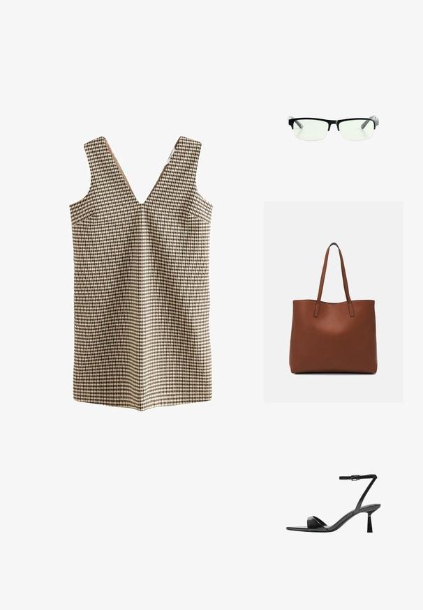 Geruit jurk met een V-hals, gemaakt van een geweven stof in beige, bruin en zwarte tinten. Beschikt over twee zijzakken en heeft geen sluitingen.; Bershka Sandalen met hoge hak - black; Zwarte rechthoekige bril met heldere glazen, uitgerust met slanke zwarte monturen en grijs transparante pootjes. Minimalistisch ontwerp, geen zichtbare merknaam.; Bruine leren tote bag met een gladde textuur, een ontwerp met een open bovenkant en twee schouderbanden. Kenmerkt zich door minimale stiksels en geen zichtbare hardware.