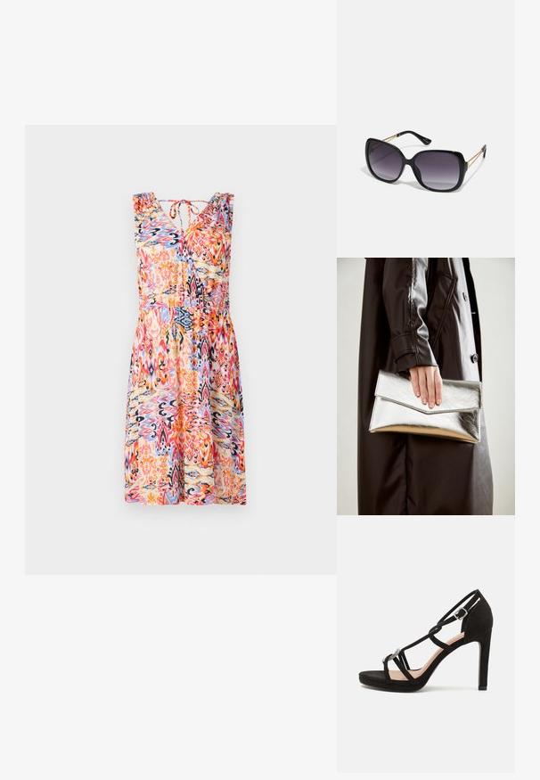 Ljetna haljina s cvjetnim uzorkom, V-očiglednim dekolteom, bez rukava, nabranim ramenima i strukom koji je zategnut u živopisnim nijansama crvene, plave i narančaste boje.; Crne zamšaste sandale na visokom potpetici s ukrštenim trakama, ukrasnim akcentom u srebrnoj boji i platformom za dodatnu visinu.; Crne prevelike sunčane naočale s gradijentnim lećama, debelim okvirom i zlatnim lancem kao detaljem na krakovima.; Srebrna metalik torbica s kutijastim dizajnom, glatke teksture i kontrastne boje unutrašnjosti, držana u ruci koja nosi crni kaput.