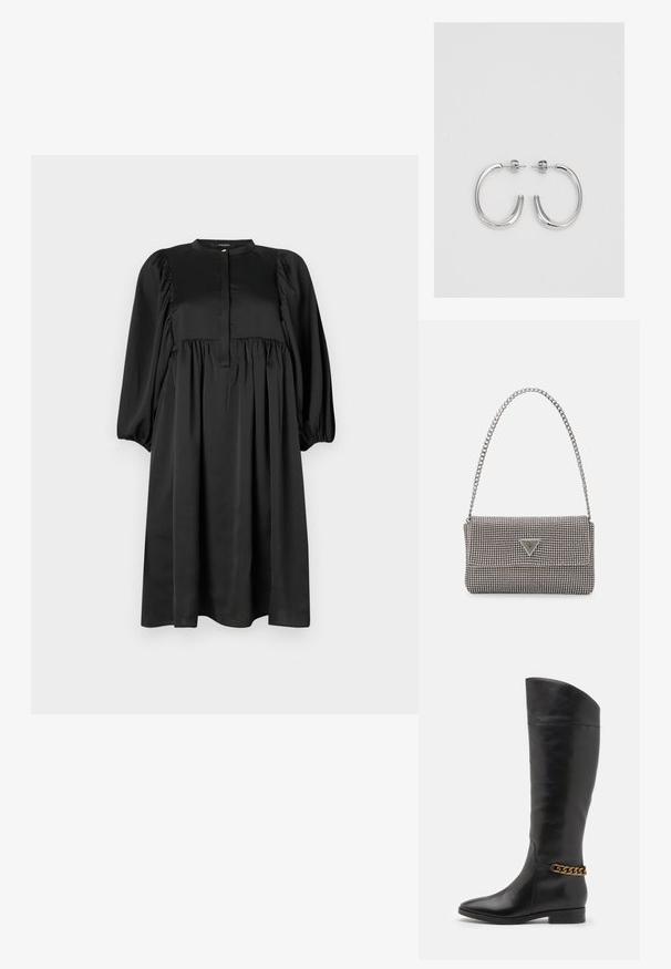 Rochie neagră cu mâneci lungi cu volane, decolteu rotund și închidere cu nasturi. Fabricată dintr-un material neted; prezintă o fustă plisată.; Cizme negre din piele înalte, cu un design elegant, vârf ascuțit și un accent de lanț auriu la gleznă. Toc mic în formă de bloc. Textură netedă.; Geantă metalică gri deschis, cu un strap din lanț, decorată cu mici ținte circulare metalice și un logo de marcă triangular.; Cercei rotunzi din argint cu un finisaj neted și strălucitor. Design ușor, având o formă rotundă și închidere cu tijă.