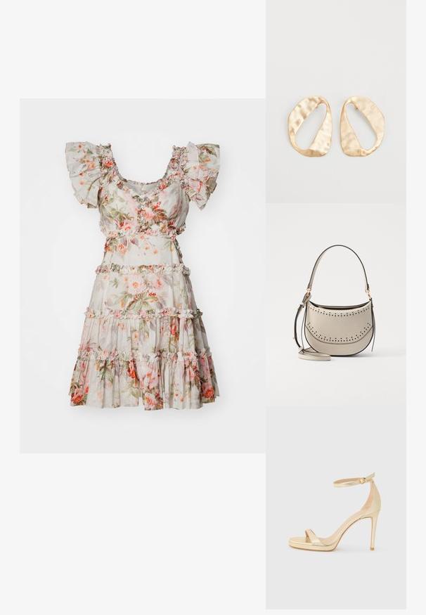 Needle & Thread PARADISE GARDEN BACKLESS MICRO MINI DRESS - Kokteiļkleita/ballīšu kleita - moonshine; Zelta metāla augstpapēžu sandales ar atvērtu purngalu, potītes siksniņu ar sprādzi un platformas zoli papildu augstumam. Gluda tekstūra.; Vanessa Bruno MINI DAILY BAG - Rokassoma - ivoire; Pāris neregulāras ovālas formas zelta toņos metāla auskaru ar teksturētu, nedaudz sitētu virsmu uz baltas fona.