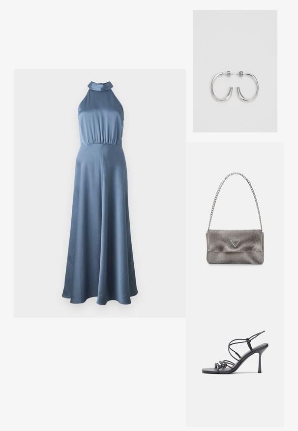 Sinine kaelusrihmadega kleit tekstureeritud kangast, ümbritsev korpus ja voolav seelik, elastse vöökoha ja nähtamatute kinnitusdetailidega.; Mustad musta värvi kontsandaalid on varustatud peente rihmadega, millel on sõlmekujundus, siledad ruudukujulised varbad ja stiilne stilettokonts.; Helehall metallik handbags, millel on kett, kaunistatud väikeste ümmarguste metallist õmblustega ja kolmnurkse brändi logoga.; Hõbedased rõngaskõrvarõngad, millel on sile ja läikiv pind. Ümar kuju, kerge disain, millel on post-tagumise kinnituse süsteem.