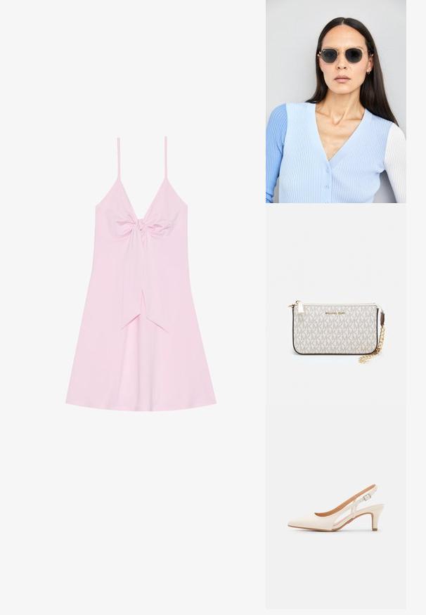 Roza brezrokavna obleka z detajlom prednje vozelj in razširjenim krilom. Narejena iz mehkega blaga z gladko teksturo. Tanek nastavljiv trak.; Bela slingback peta z ostrim nosom, gladka zgornja prevleka, nizka blok peta in zasnova z stranskimi izrezi ter nastavljivim trakom z zaponko.; Okrogle sončna očala s temnimi lečami in zlatimi okvirji. Model nosi svetlo modro, rebrasto jakno s gumbi in belimi rokavi v kontrastni barvi.; Michael Kors denarnica v bež lakiranem platnu z mišičnim vzorcem ponavljajočega se logotipa MK, z zlatim okovjem in snemljivo verižico.