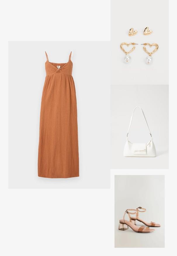 Maxi-jurk in roestoranje, gemaakt van textuurstof. Beschikt over dunne bandjes, een twistdetail bij de buste en een losse, vloeiende silhouette.; Transparante block-heeled sandalen met naakte bandjes, vierkante neuzen en verstelbare enkelsluitingen; gladde textuur en glanzende afwerking.; Witte synthetische handtas met een driehoekige vorm, platte voorklep en strikdetail, verstelbare schouderriem, gladde textuur en minimalistisch ontwerp.; Goudkleurige, hartvormige oorbellen met een gestructureerde afwerking, voorzien van een hangende parelaccent. Inclusief bijpassende hartvormige studs.