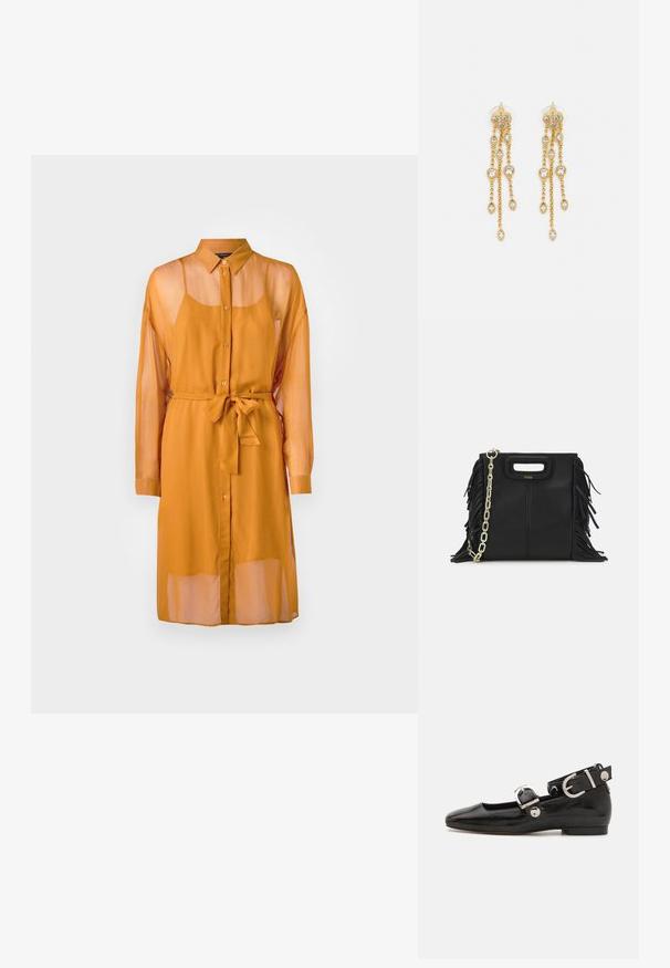 Dlhé, priesvitné horčicové šaty s gombíkovým zapínaním, golierom, dlhými rukávmi a opaskom na viazanie v páse. Vyznačujú sa voľným strihom a viacvrstvovým dizajnom.; Čierne lakované baleríny so štvorcovou špičkou, remienkom okolo členka so striebornými prvkami a plochou podrážkou. Hladký povrch s minimalistickým dizajnom.; Čierna kožená kabelka s strapcami, zlatým reťazovým ramenným popruhom a vykrojenou rukoväťou. Na prednej strane sa nachádza logo.; Zlaté náušnice s mnohými kaskádovými reťazcami, ozdobené jasnými oválnymi kryštálmi a dekoratívnymi puzdrami.