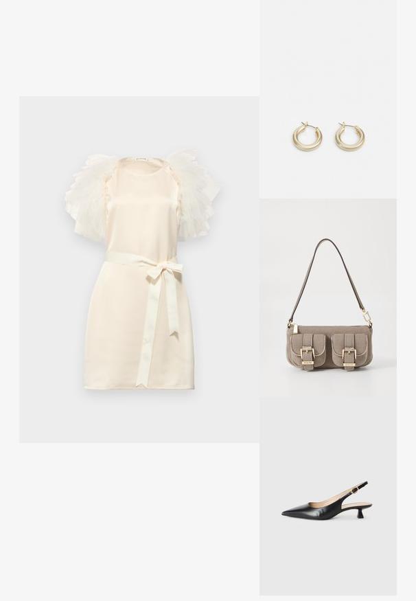 Rövid, krémszínű ruha fodros, áttetsző tüll ujjal. Személyesen selyemfényű, és egy övvel ellátott derékrésze van, amely kiemeli az alakot.; Fekete bőr slingback kiskeretes cipő hegyes orral és arany csattal az oldalszíjban, fehér háttéren.; Beige textúrájú kézitáska állítható pánttal, két elülső zsebbel, amelyek csattal záródnak, és arany színű kiegészítőkkel. A tetején cipzáros záródás.; Lauren Ralph Lauren BASIC SMALL HOOP - Fülbevalók - gold-coloured