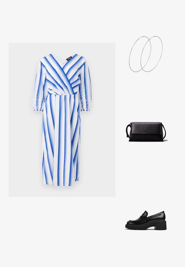 Blauw en wit gestreepte jurk met lange doorschijnende mouwen, een V-halslijn en een geraffineerde taille. Bevat bloemige borduursels op de manchetten.; Zwarte leren loafers met chunky hak en dikke zool, met een banddetail over de bovenkant, zijaanzicht op een witte achtergrond.; Zwarte leren clutch met een rechthoekige vorm, een gladde textuur, een platte klep als sluiting en een klein handvat aan de zijkant. Bevat een subtiel logo.; Zilveren hoepel oorbellen met een minimalistisch ontwerp. Cirkelvormig, gladde textuur en dun profiel. Lichtgewicht met een gepolijste afwerking.