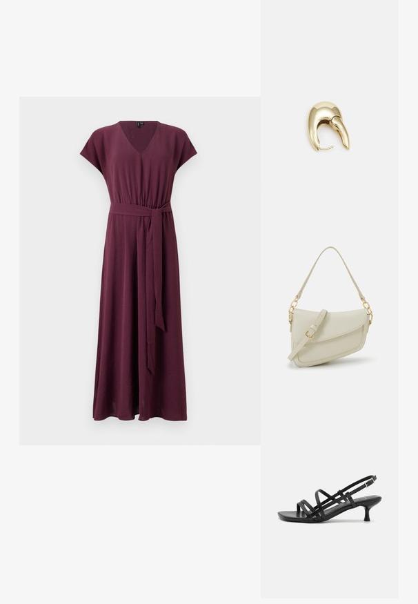 V-veida, īsām piedurknēm maxi kleita dziļi bordo krāsā ar teksturētu audumu un saitēm jostas vietā, lai pielāgotu piegriezumu.; Melni papēžu sandales ar vairākiem krustveida siksnām. Gluda materiāla, norādīta purngala un šaura papēža. Regulējama potītes siksna ar sprādzīti.; Maza krēmkrāsas rokas soma ar teksturētu apdari, garu regulējamu siksniņu, ķēdes akcentu un vāciņa aizdari. Zelta aparatūras detaļas.; Zeltīti metāla auskari ar gludu, izliekta dizaina. Ar atšķirīgu smailu formu, pulētu virsmu un eņģu aizdari.