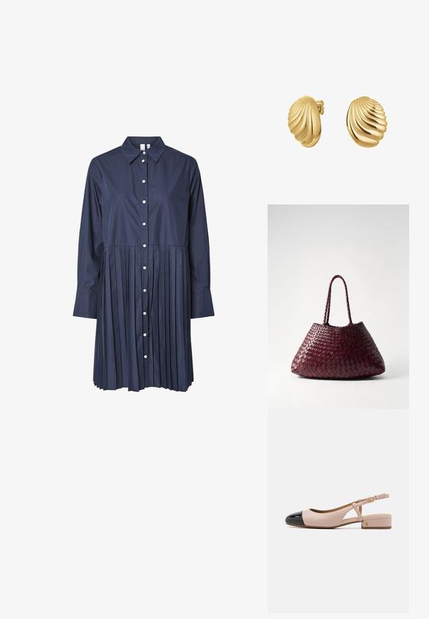 Námořnická modrá šaty košilového stylu s límcem, dlouhými rukávy, zapínáním na knoflíky a skládacím sukněm. Vyrobeno z hladkého materiálu s strukturovaným designem.; Sandalové boty na podpatku s růžovou koženou svrchní částí a lesklou černou špičkou. Mají malý blokový podpatek a nastavitelné zapínání kolem kotníku.; DRAGON DIFFUSION SANTA CROCE BIG - Kabelka - bordo; Náušnice ve tvaru mušle se zlatým tónem, s rýhovanou strukturou a lesklým povrchem. Zavěšení na pecku s bezpečným uzavřením.