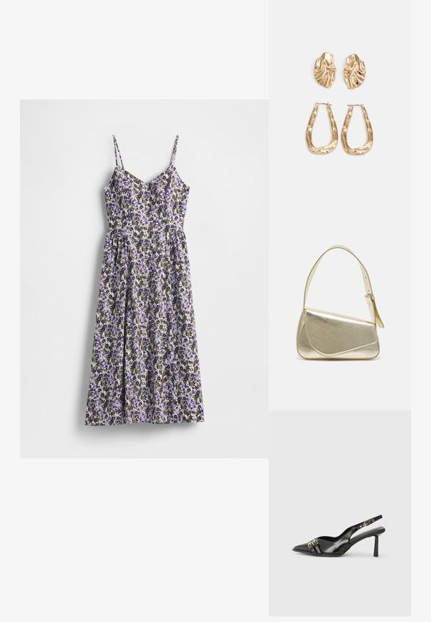 Virágos ruha vékony, állítható pántokkal, kis lila és fekete virágmintával világos alapon, légies anyagból, A-vonalú sziluett.; Fekete lakk bőr, hegyes orrú slingback cipő, boka pántokkal, ezüst csatokkal és hardverelemekkel, valamint karcsú sarkú.; Arany fémes kézi táska, strukturált dizájnnal, sima felülettel és állítható pánttal. Egyedi háromszög alakú, minimalistának mondható varrásokkal rendelkezik.; Aranyszínű fülbevalók, texturált, hullámos formákkal. Tartalmazza a szobrászati klipszes studokat és az open hoop kialakítást, kalapácsos felülettel.