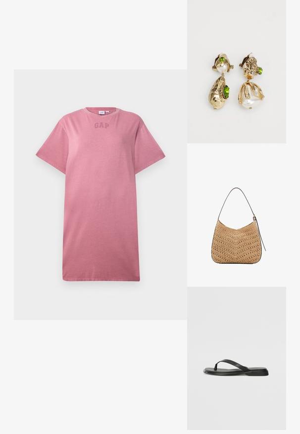 Jednolity, zakurzony różowy T-shirt z krótkim rękawem, okrągłym dekoltem i subtelnym logo "GAP" na piersi.; Czarne klapki wykonane z gładkiej skóry, z cienkim paskiem i płaską podeszwą o minimalistycznym profilu. Brak widocznych wzorów lub akcentów.; Woven straw shoulder bag in a curved shape, with a dark leather strap and a textured surface featuring a chevron pattern.; Złote kolczyki mają nieregularne teksturowane kształty, ozdobione zielonymi kamieniami szlachetnymi i białymi perłami, zapinane na zapięcia typu clip-on.