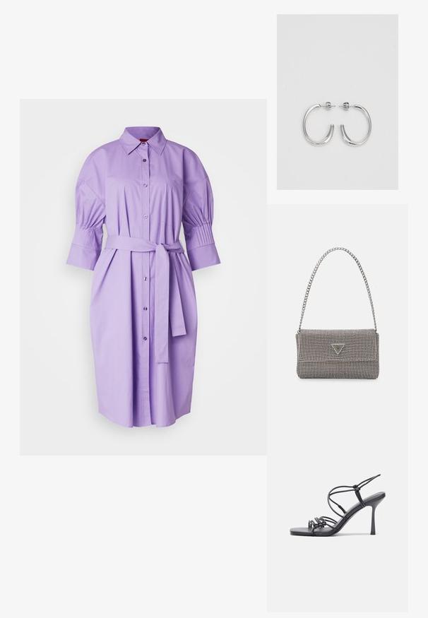 HUGO KITJE - Kreklkleita - open purple; Melnas augstpapēžu sandales ar plāniem siksniņām un mezgla dizainu, gluda kvadrātveida purngalu un elegantu stiletto papēdi.; Gaiši pelēka metāla rokassoma ar ķēdes siksnu, rotāta ar mazām apaļām metāla kniedēm un trīsstūra zīmola logo.; Sudraba riņķveida auskari ar gludu, spīdīgu apdari. Apaļas formas, viegla dizaina, ar aizdari uz stieples.