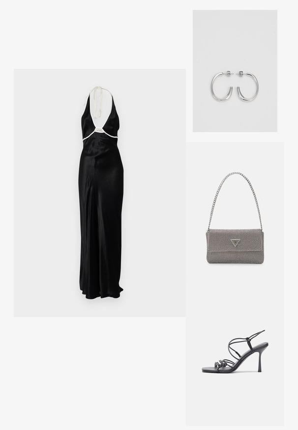 Mustmustööst valmistatud kleit sügava V-kaelusega, valge aktsent rinna all ja sidumisrihmad seljal. Omab keha tagant joonistavat siluetti ja on põrandani pikk.; Mustad musta värvi kontsandaalid on varustatud peente rihmadega, millel on sõlmekujundus, siledad ruudukujulised varbad ja stiilne stilettokonts.; Helehall metallik handbags, millel on kett, kaunistatud väikeste ümmarguste metallist õmblustega ja kolmnurkse brändi logoga.; Hõbedased rõngaskõrvarõngad, millel on sile ja läikiv pind. Ümar kuju, kerge disain, millel on post-tagumise kinnituse süsteem.