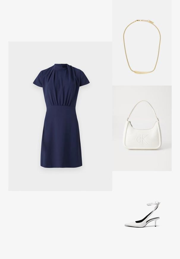 Tumes riietus lühikeste varrukatega, kõrge kaelusega ja kogutud taljega. Sile tekstuur ja põlvepikkune hem, millel on peidetud selja tõmblukk.; Valged terava ninaga slingback-kandvad kontsad õhukese pahkluustringiga. Sile nahk, õhuke stilettokonts ja must sisekate.; Valge nahast käekott, millel on kumer kuju, esiküljel on reljeefne "CK" logo ja üks õlavarre rihm. Ülemine tõmblukkuu.; Kuldsest metallist kaelakee sujuva, kumerda keskosa. Omab paindlikku ahelat, kus on ka homaariklamber ja täiendavad reguleeritavad ahela lingid.