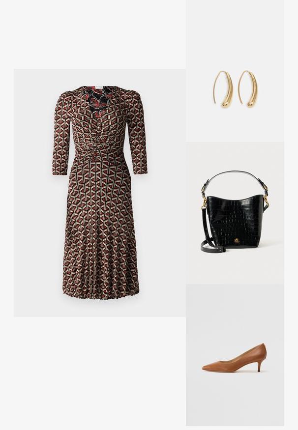 Diane von Furstenberg IVAN DRESS - Vestito casual - flutterfly/stadium; Lauren Ralph Lauren ADRIENNE - Decolleté - deep saddle tan; Borsa in pelle nera con effetto coccodrillo, dalla forma curvata, con dettagli in metallo dorato, una tracolla regolabile e un logo sul davanti.; Orecchini a cerchio in metallo color oro con forma curva ed allungata. Presentano una superficie liscia e lucida e una punta arrotondata per un tocco di dettaglio in più.