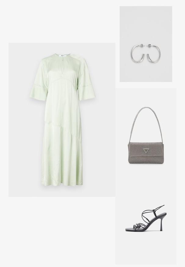 DAY Birger et Mikkelsen CAMILLA - Koktajl obleka/za zabavo - green; Črne visoke sandale na peto imajo tanke naramnice z vozlom, gladek kvadratni toe in eleganten stiletto peto.; Svetlo siva kovinska torbica z verižnim ročajem, okrašena z majhnimi okroglimi kovinskimi bleščicami in trikotnim logotipom blagovne znamke.; Srebrne obročaste uhane z gladko, sijočo površino. Zaobljena oblika, lahka zasnova, z zapiranjem na zatič.